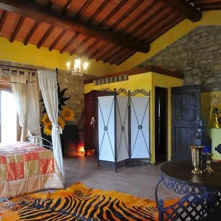 4 Bedrooms Villa With Private Pool Furnished Terrace And Wifi At Rignano Sull'Arno Villa Rignano sullʼArno